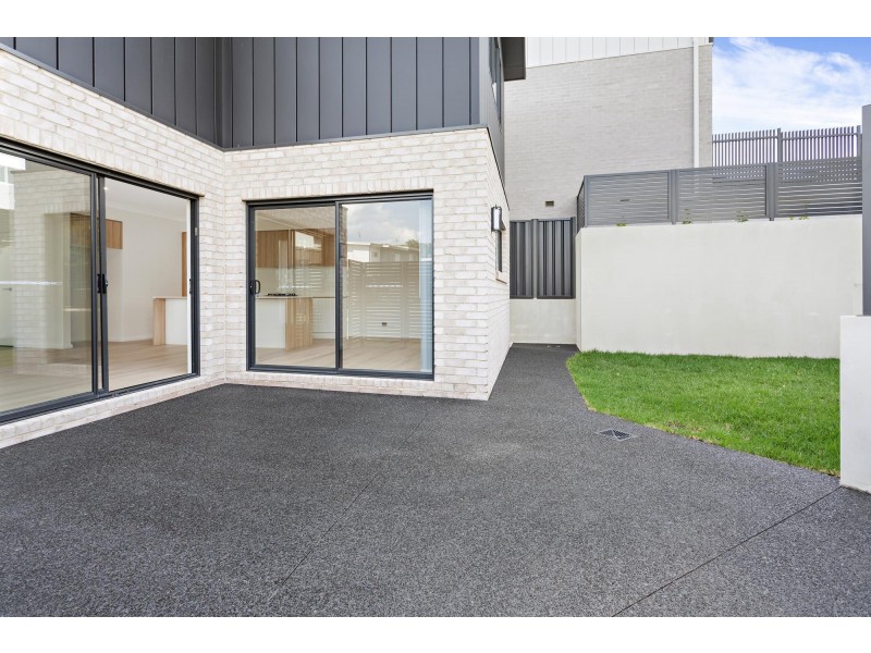 3 Whistlers Run, Albion Park NSW 2527