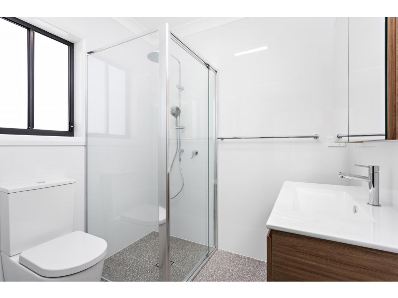 3 Whistlers Run, Albion Park NSW 2527