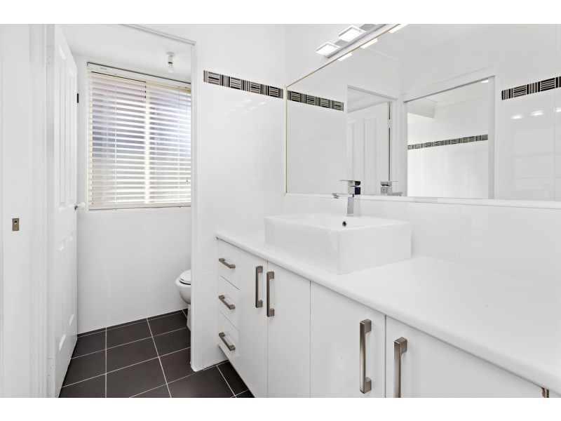 49 Roper Road, Albion Park NSW 2527