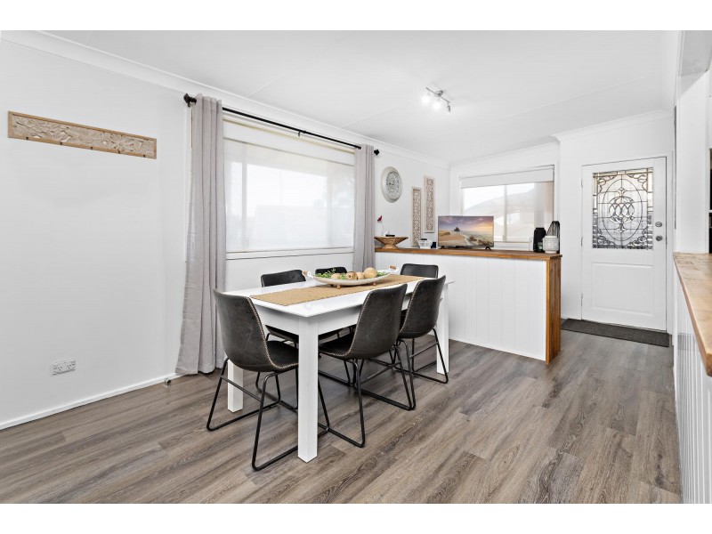 3 Forrest Street, Oak Flats NSW 2529