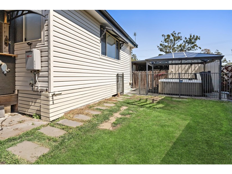 3 Forrest Street, Oak Flats NSW 2529