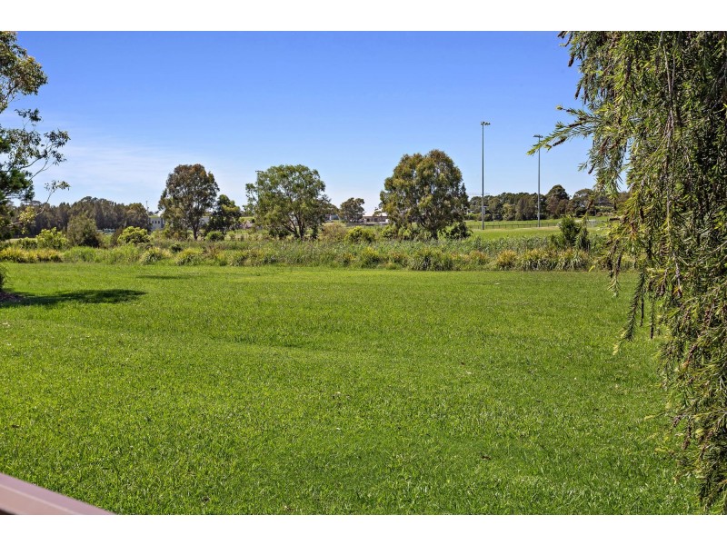 79 Ocean Beach Drive, Shellharbour NSW 2529