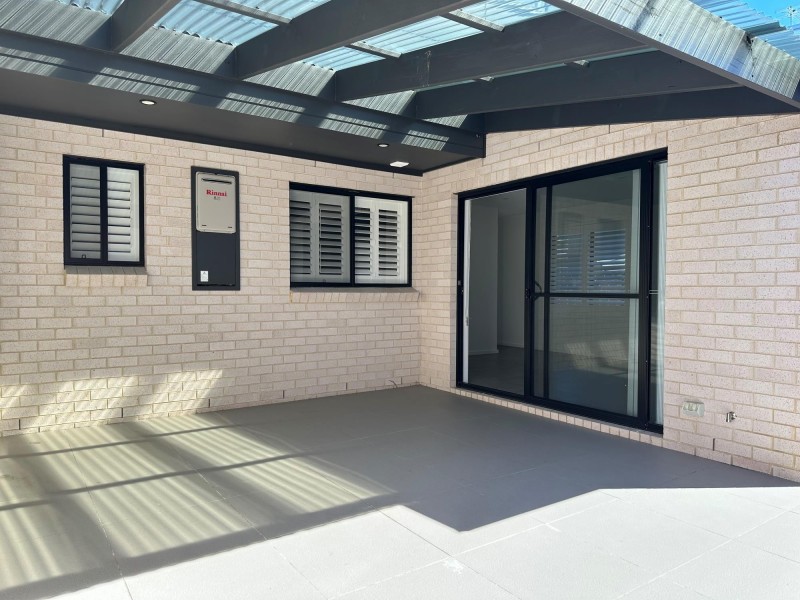 1/22 Upland Chase, Albion Park NSW 2527