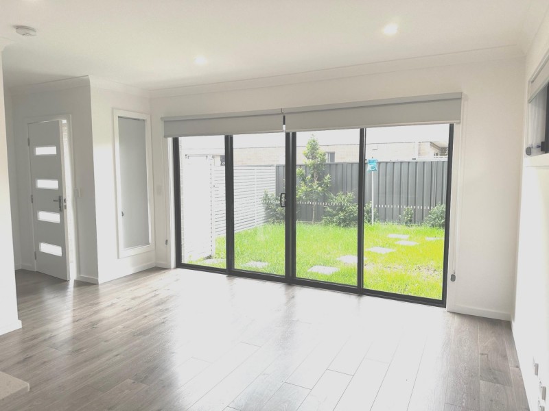 4/36 Malin Rd, Oak Flats NSW 2529