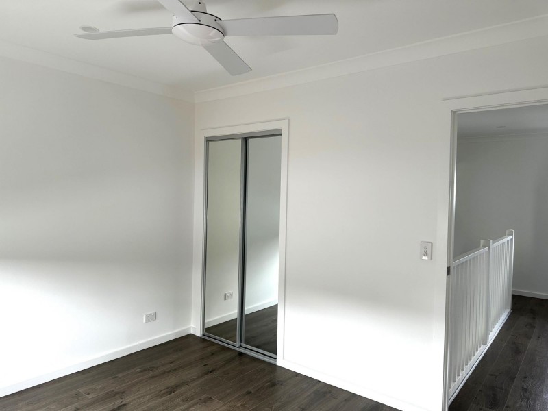 4/36 Malin Rd, Oak Flats NSW 2529