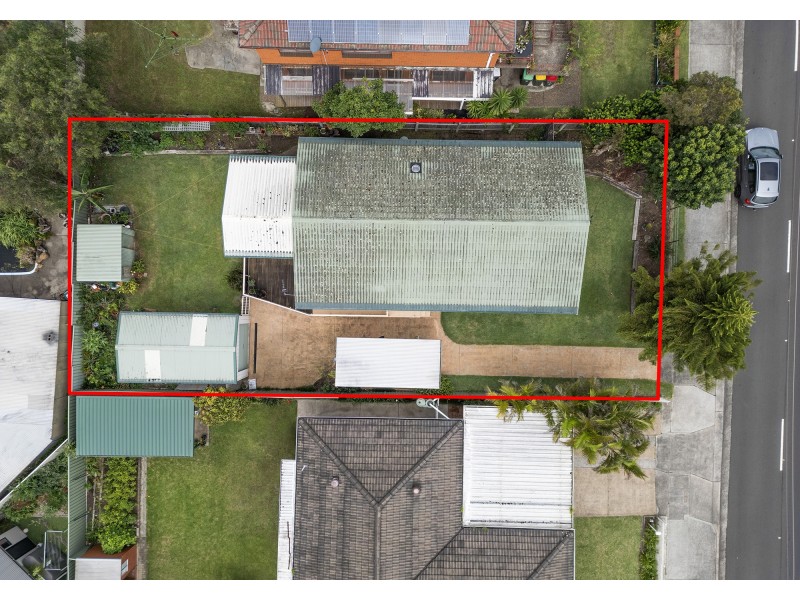 95 Lake Entrance Road, Barrack Heights NSW 2528