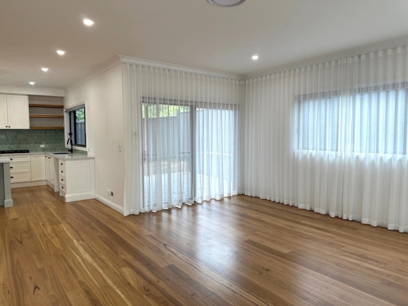 3/126 Lake Entrance Rd, Oak Flats NSW 2529