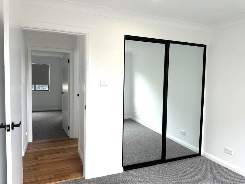 3/126 Lake Entrance Rd, Oak Flats NSW 2529