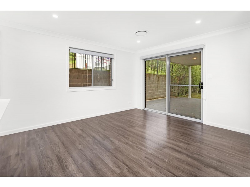 3/11 Valley View Crescent, Albion Park NSW 2527