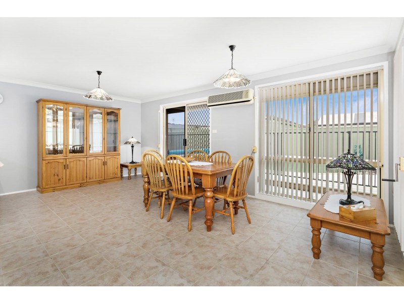 133 Ashburton Drive, Albion Park NSW 2527