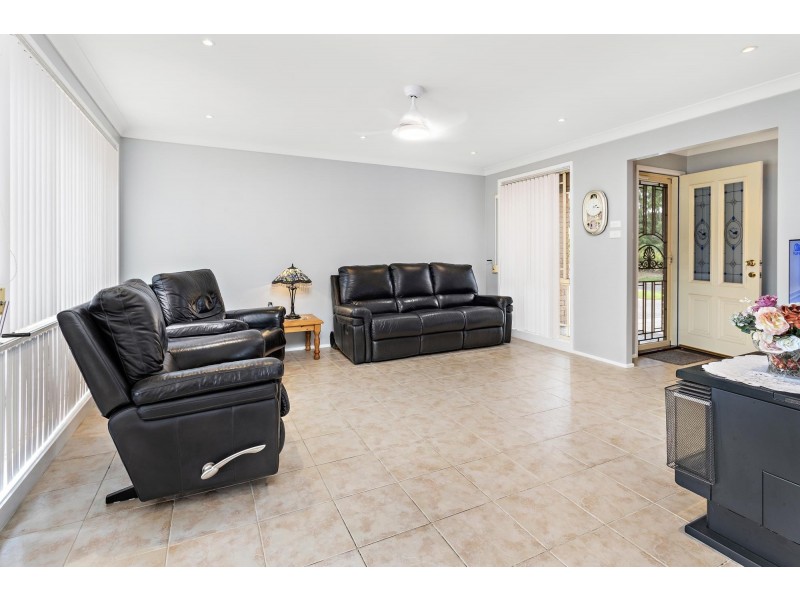 133 Ashburton Drive, Albion Park NSW 2527