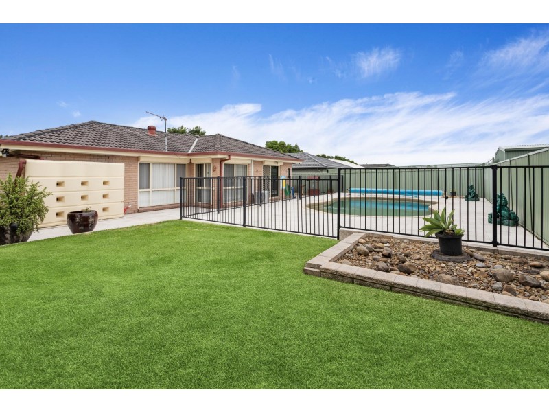 133 Ashburton Drive, Albion Park NSW 2527