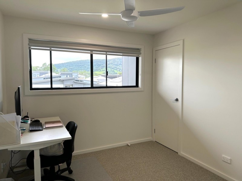 4/22 Upland Chase, Albion Park NSW 2527