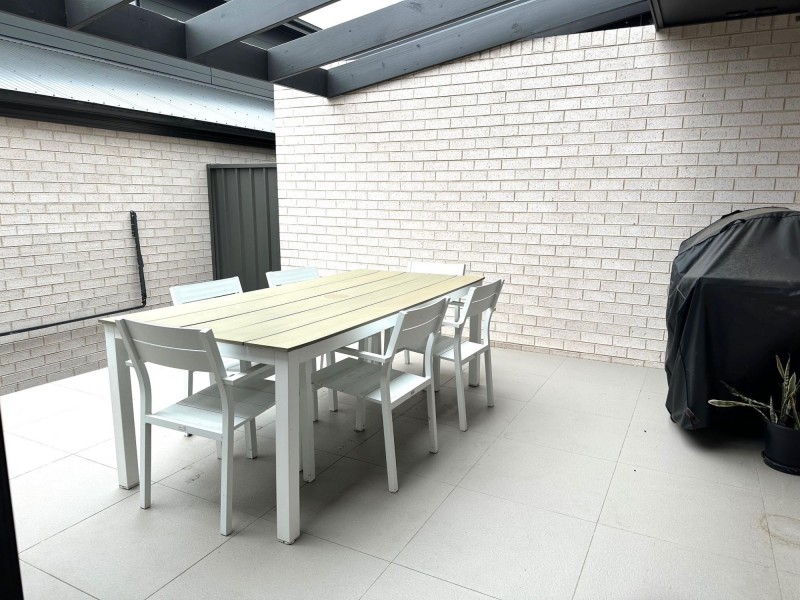 4/22 Upland Chase, Albion Park NSW 2527