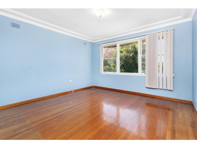 46 Russell Street, Balgownie NSW 2519