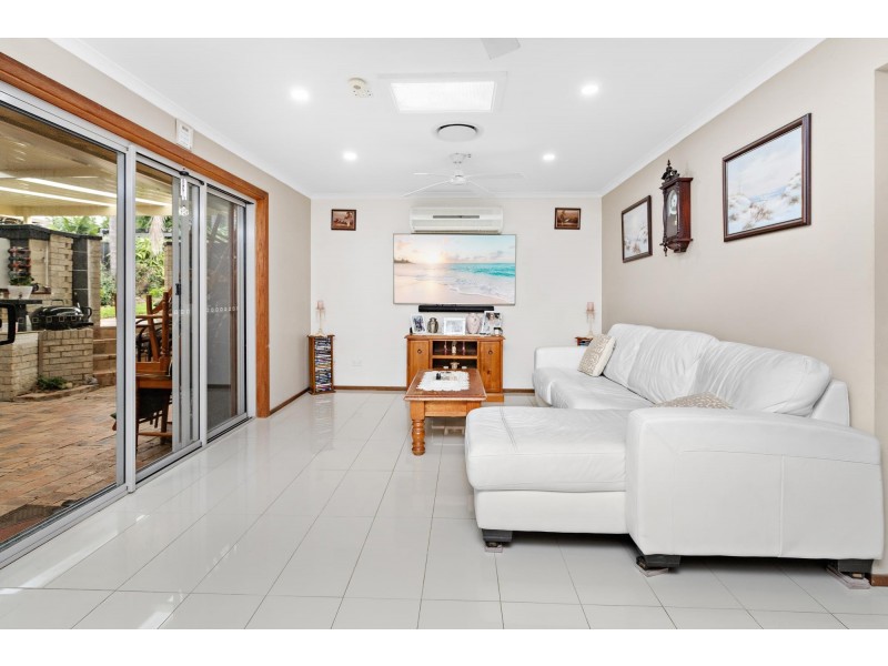 80 Ocean Beach Drive, Shellharbour NSW 2529