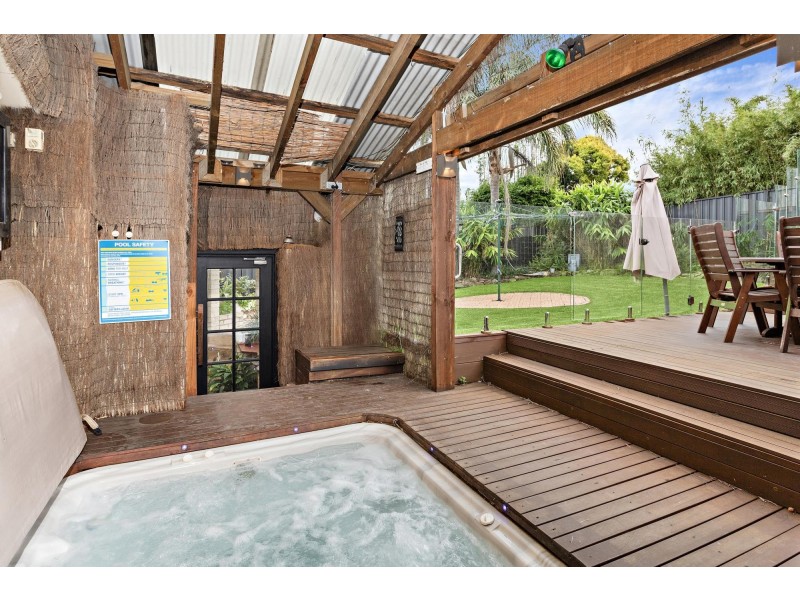 80 Ocean Beach Drive, Shellharbour NSW 2529