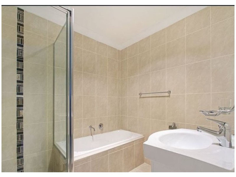 158a Shearwater Drive, Lake Heights NSW 2502