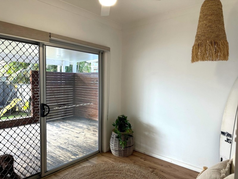 5 Peterborough Ave, Lake Illawarra NSW 2528