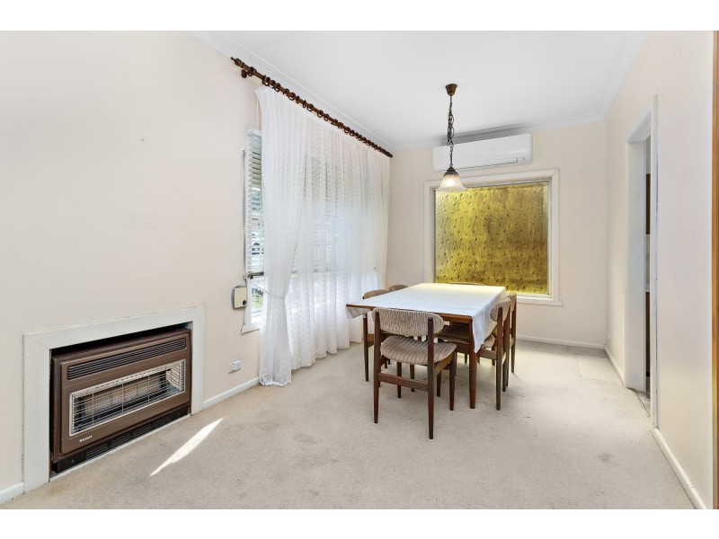 34 Marchant Crescent, Mount Warrigal NSW 2528