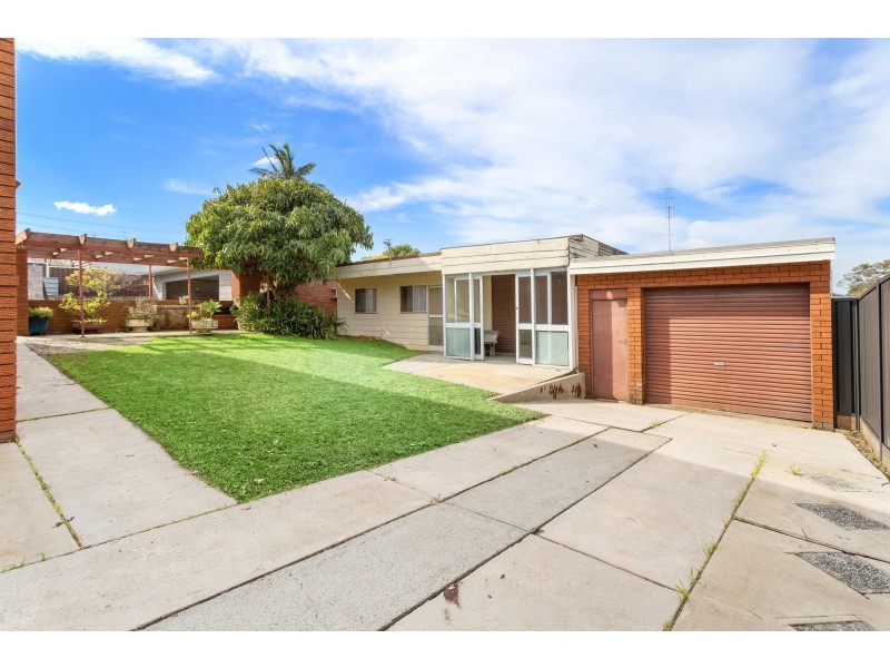 34 Marchant Crescent, Mount Warrigal NSW 2528