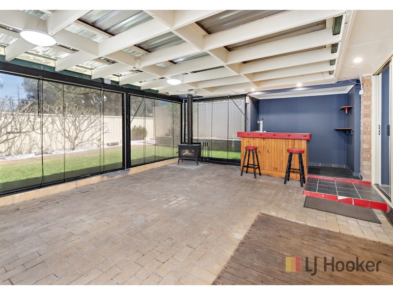 32 Samuel Circuit, Albion Park NSW 2527