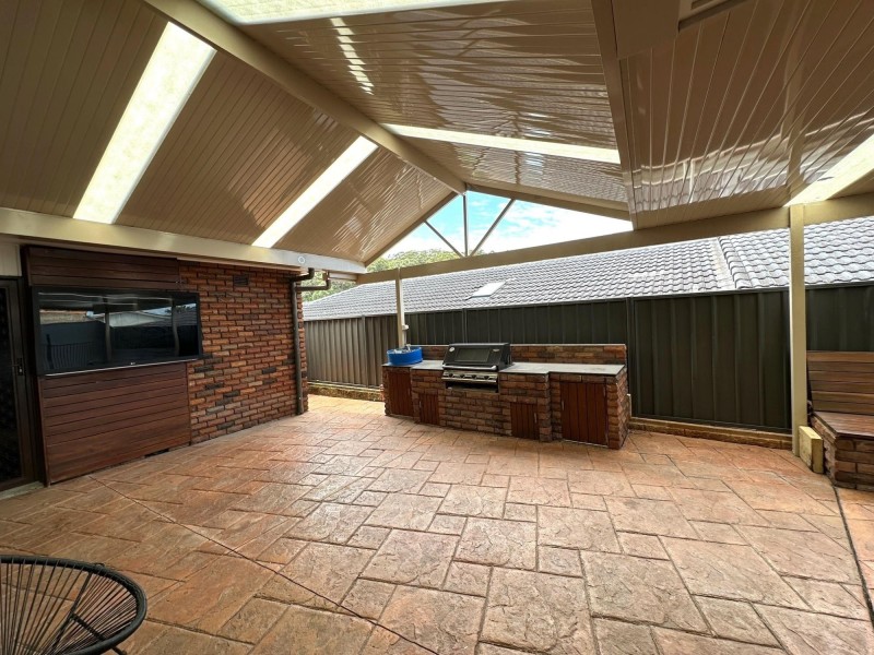 67 Parklands Dr, Shellharbour NSW 2529