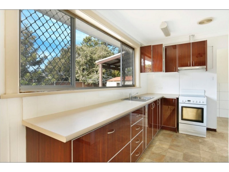 1 Salisbury St, Berkeley NSW 2506