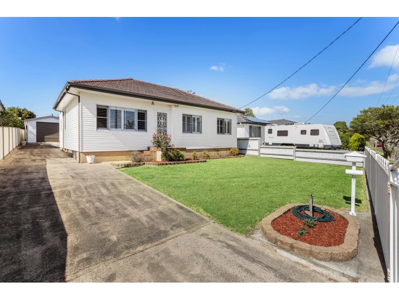 18 Doone Street, Barrack Heights NSW 2528