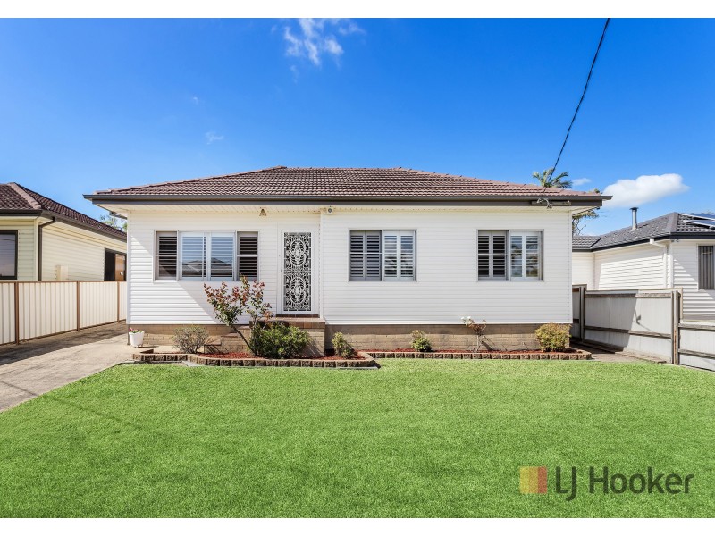 18 Doone Street, Barrack Heights NSW 2528