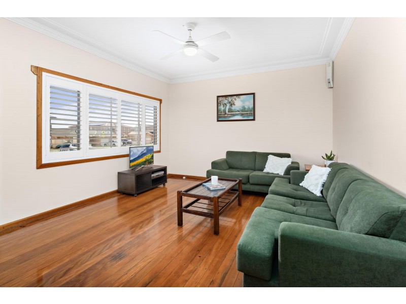 18 Doone Street, Barrack Heights NSW 2528