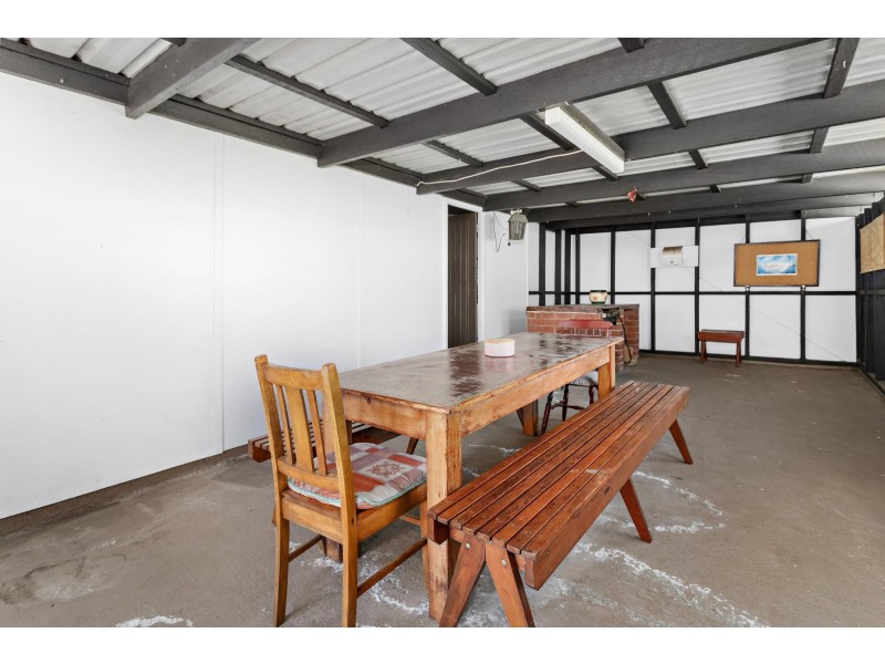 18 Doone Street, Barrack Heights NSW 2528