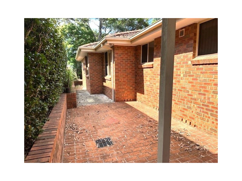 1/6 Serrata Pl, Cordeaux Heights NSW 2526