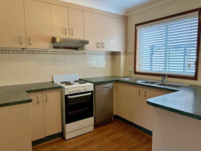 1/22-24 Bateman Avenue, Albion Park Rail NSW 2527