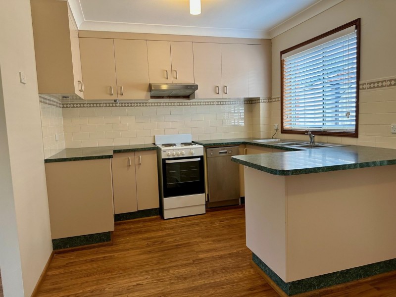 1/22-24 Bateman Avenue, Albion Park Rail NSW 2527