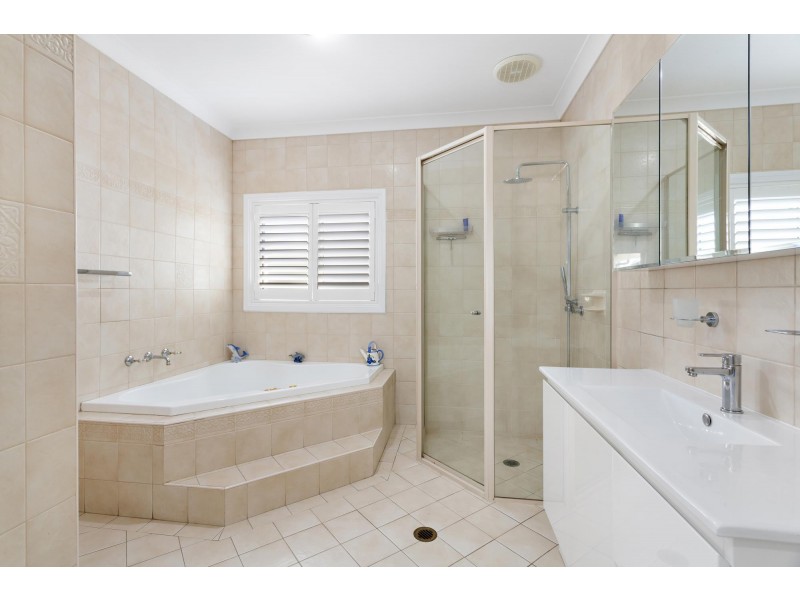 84 College Avenue, Blackbutt NSW 2529