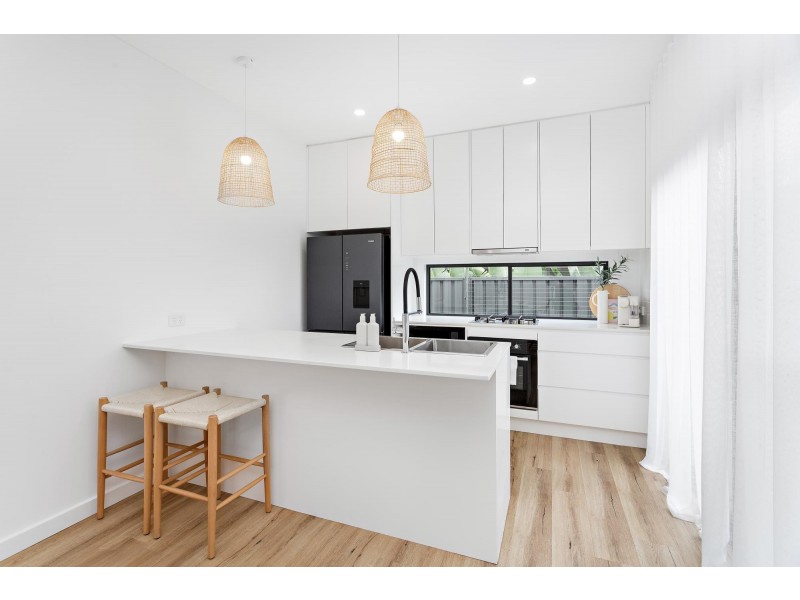 2/49 Raleigh Street, Albion Park NSW 2527