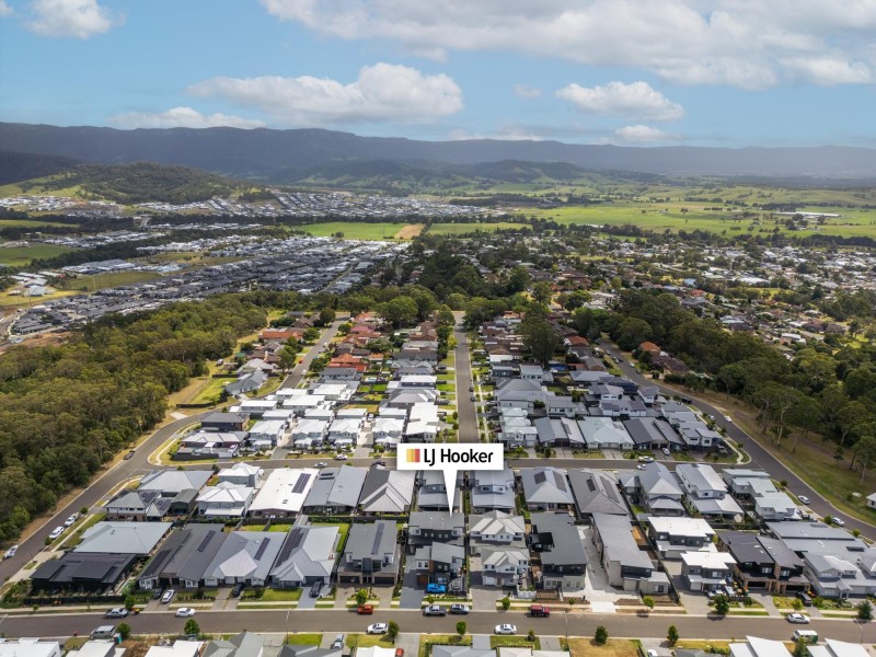 2/49 Raleigh Street, Albion Park NSW 2527