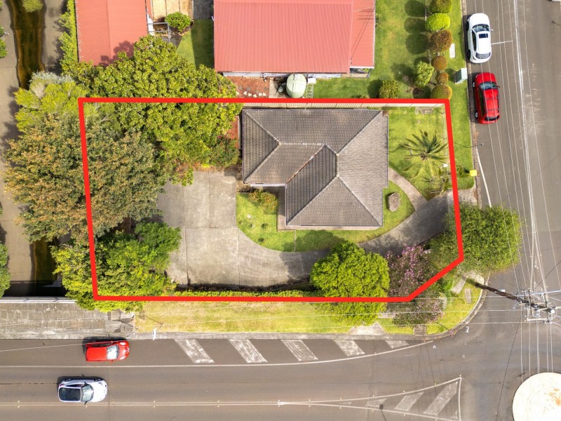 8 Woodford Avenue, Warilla NSW 2528