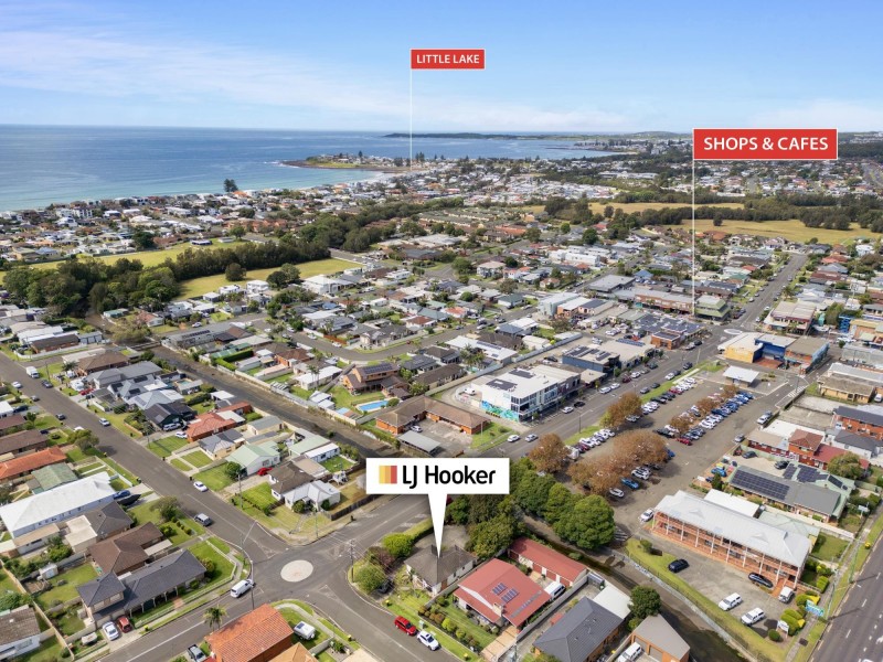 8 Woodford Avenue, Warilla NSW 2528