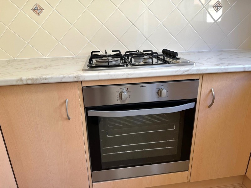 1/58-60 Peterborough Ave, Lake Illawarra NSW 2528