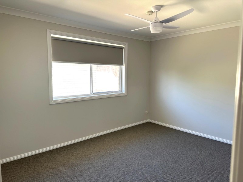 1/58-60 Peterborough Ave, Lake Illawarra NSW 2528