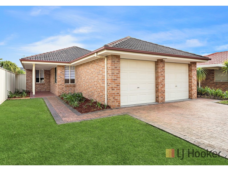 35 Grey Street, Albion Park NSW 2527