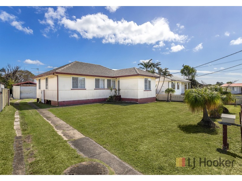 53 Thomas Street,, Lake Illawarra NSW 2528