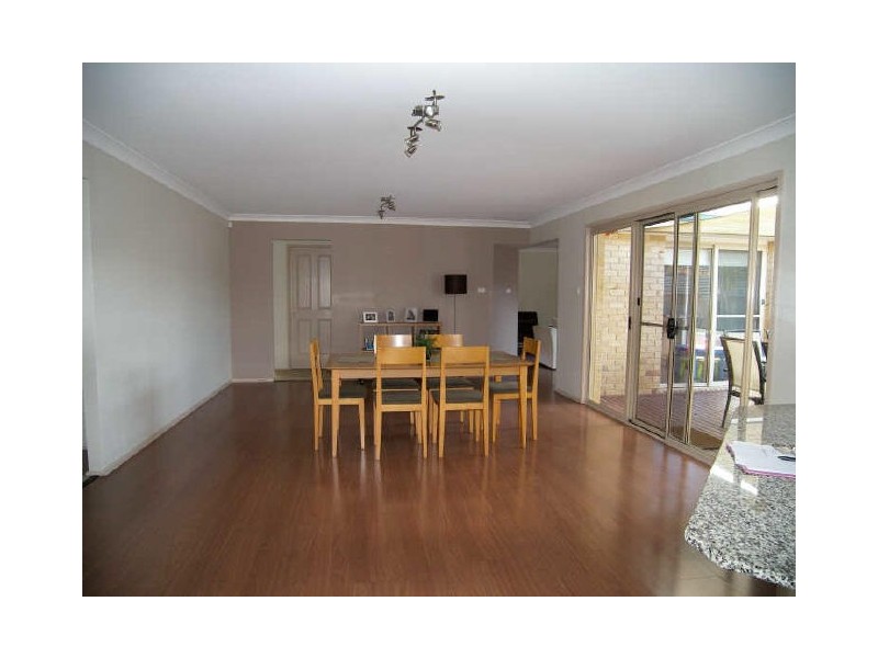 53 Esperance Drive, Albion Park NSW 2527