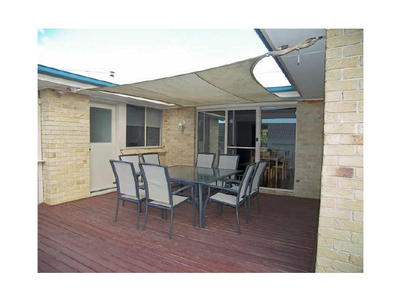 53 Esperance Drive, Albion Park NSW 2527