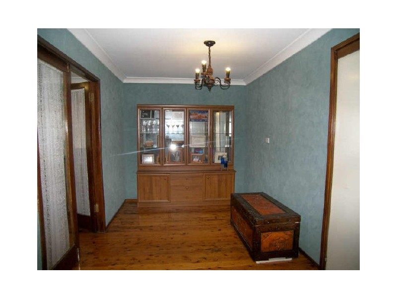 41 Poplar Avenue, Albion Park Rail NSW 2527