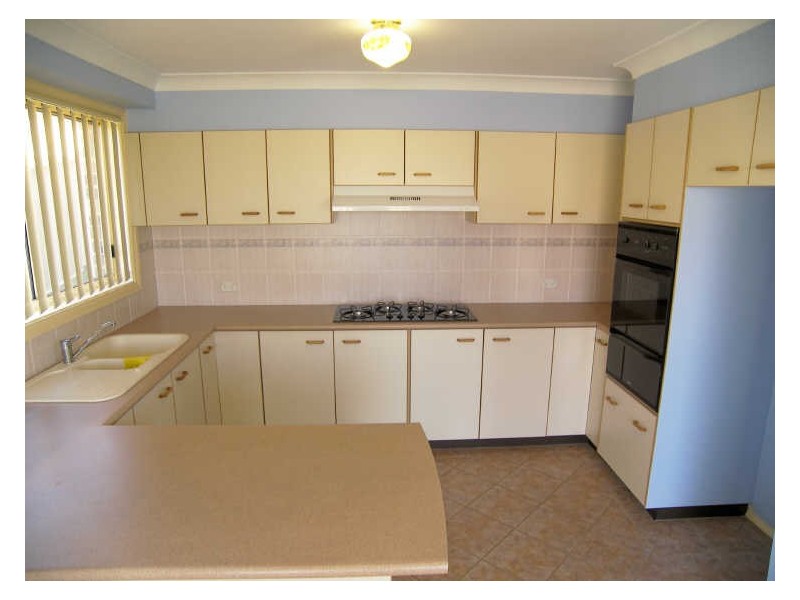 7 Colville Street, Flinders NSW 2529