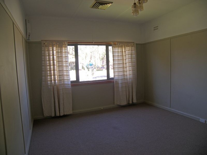 81 Koona Street, Albion Park Rail NSW 2527