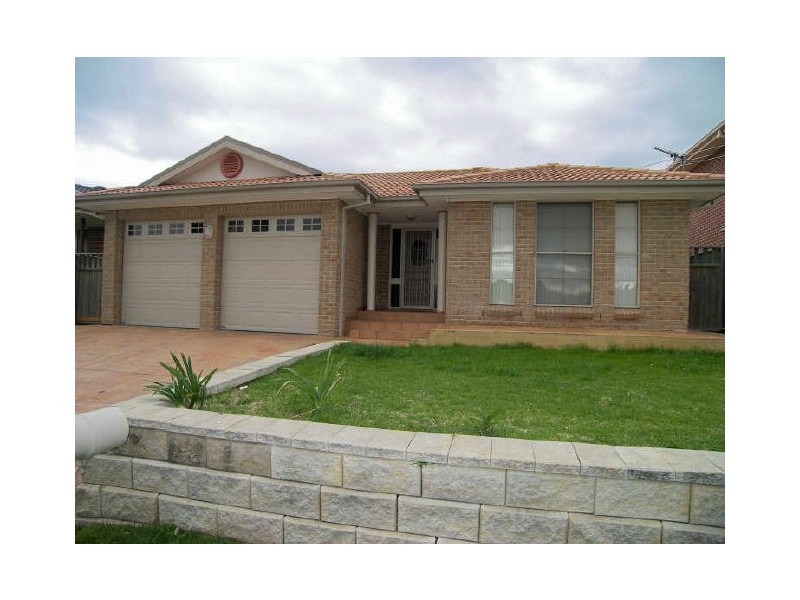 9 Kalgan Way, Albion Park NSW 2527